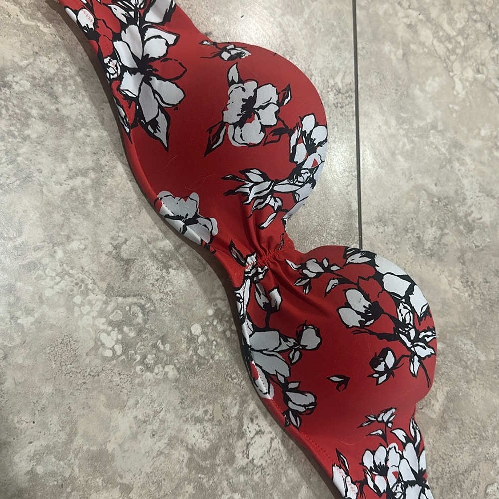 Abercrombie & Fitch Red Floral Bikini